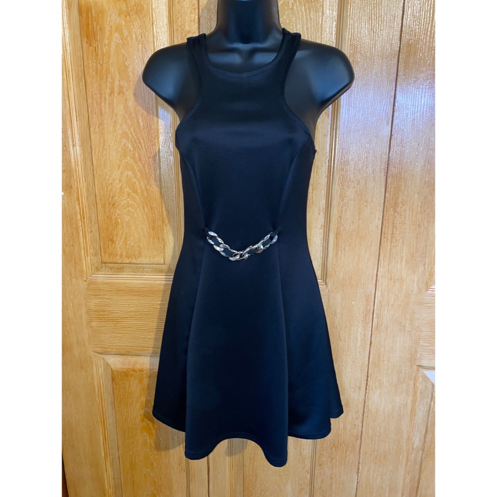 Little black dress.